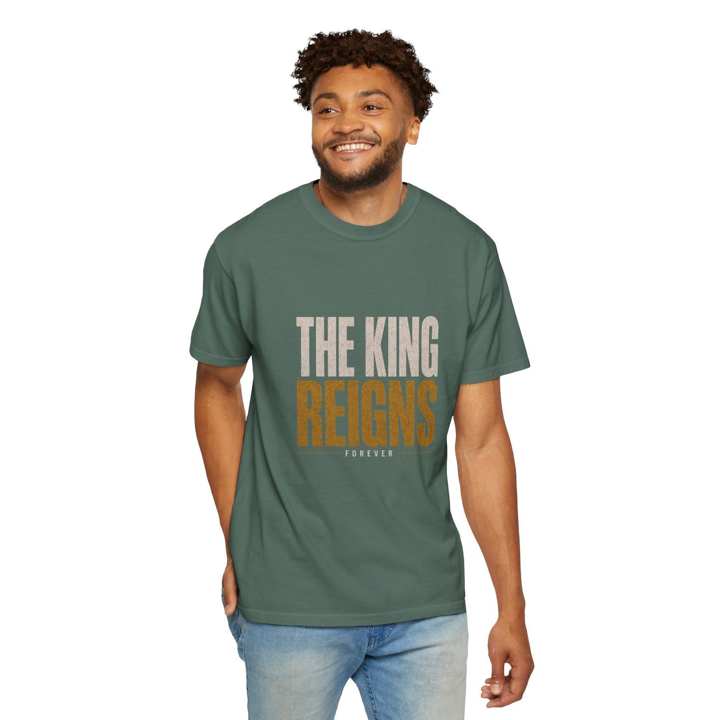 The King Reigns– Men's Tee