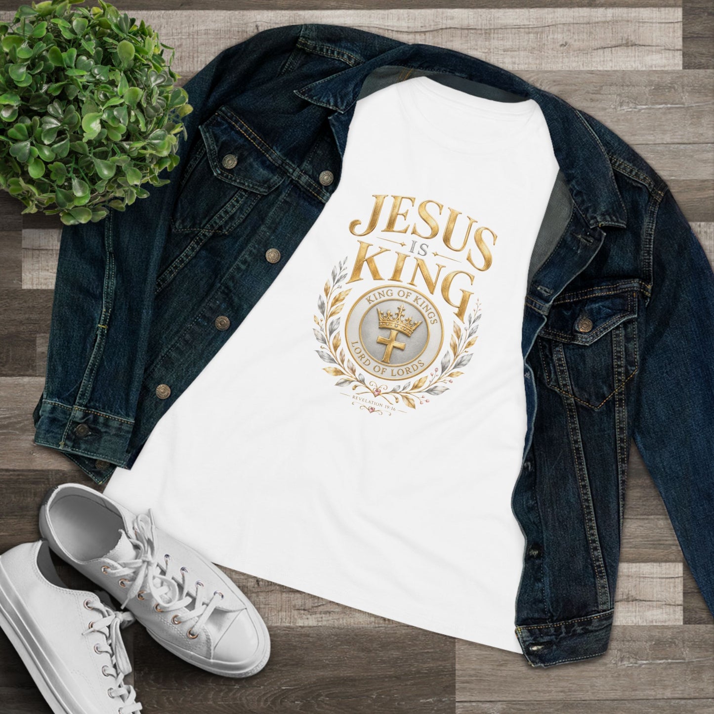 Jesus Is King Crown  —Women's Tee